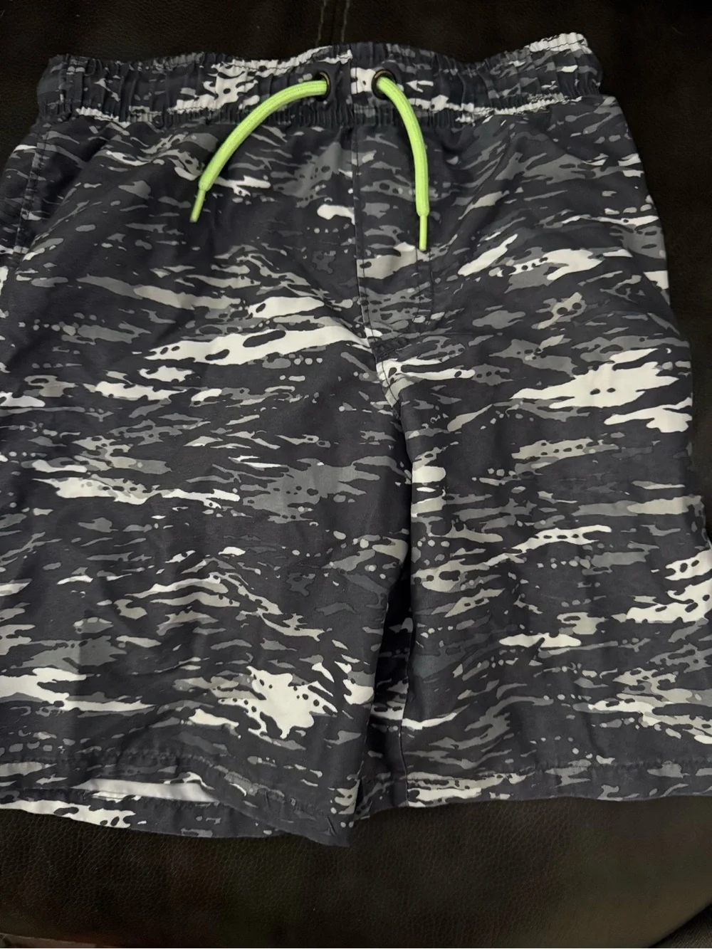 Boys Swim Trunks - Gray Camouflage with Lime Drawstring size Med 8 GUC